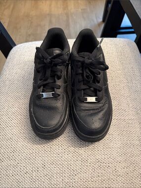 Nike Black AF1 Low Top Sneakers
